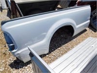 Ford F250 right rear quarter panel, 8ft