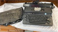 Silver-reed 8750 typewriter