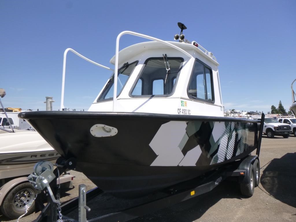 2000 Sea Ark SX0612 25' Boat & Trailer