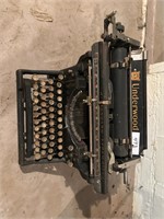 Underwood typewritter