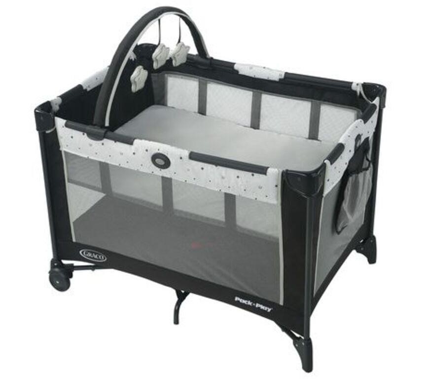Graco Pack 'N Play on the Go Playard Asteroid