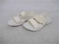 "Used" Crocs Women's 8 Literide 360 Sandal, White