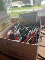 Miscellaneous box of ink pens with advertisement