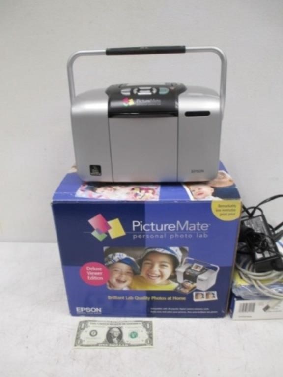 Epson PictureMate Deluxe 500 Photo Printer in