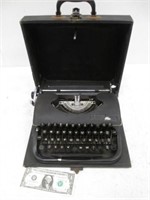 Vintage Oliver Black Typewriter w/ Case - Carriage