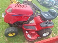 Toro LX460 20/46 Lawn Tractor (Runs but Smokes)