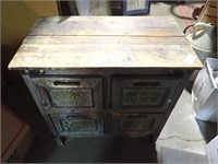 SMALL 4-DR STORAGE CHEST