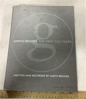 Garth Brooks book w/ CDs