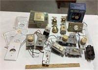 Light switches, plates & delayed power supply