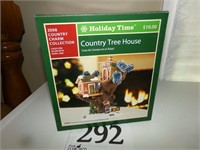 HOLIDAY TIME COUNTRY TREE HOUSE
