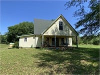 1 bed, 2 bath ,1400sf home on 2 acres +/-