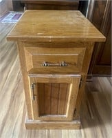 End table w/ drawer and cupboard 24in tall