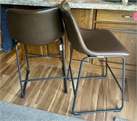 Bar stools 25in high