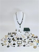 Costume Jewelry: Earrings, Bracelet, Necklace