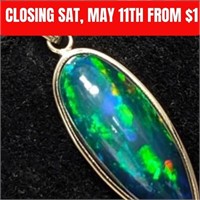 $900 14K  Opal(4.6ct) Pendant