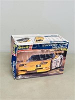 2001 Revell 1/25 scale model kit Corvette C5-R