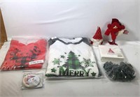 New Lot of 7 Christmas Items