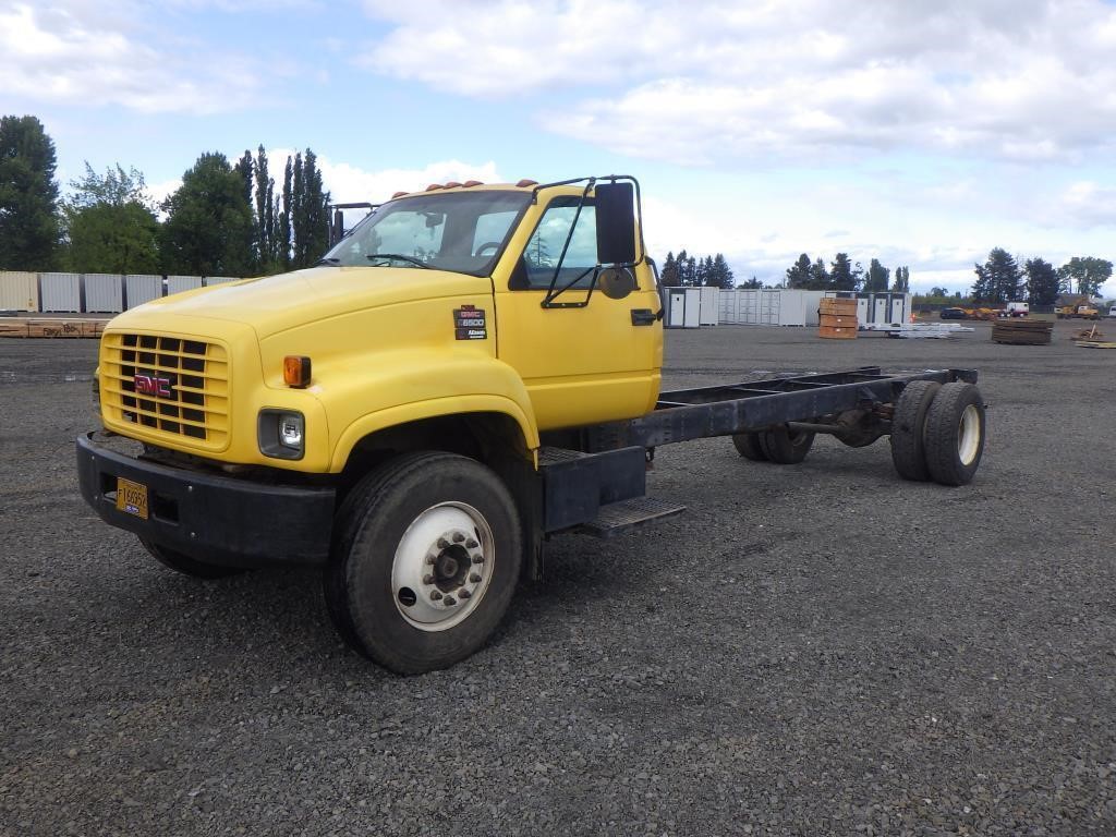 2001 GMC C6500 S/A Cab & Chassis