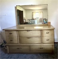 Dresser with mirror 55x 31 x 18 (blonde)