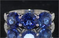 14kt Gold 4.16 ct Sapphire & Diamond Ring