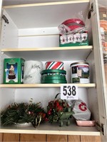 Christmas Decor(Garage)