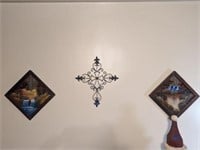 (2) Painted Mirrors & Metal Wall Décor