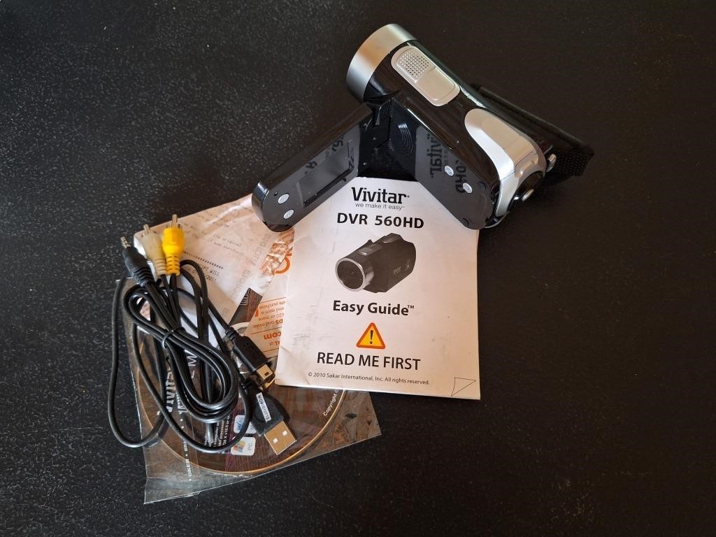 Vivitar DVR-560HD With Cables