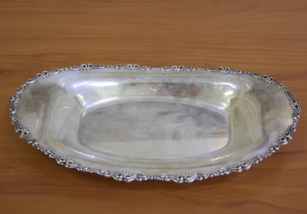 Towle Sterling Silver Serving Tray Model 1058 in .