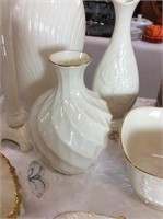 Lenox round vase