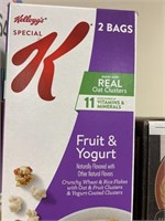 Kellogs fruit & yogurt 2 bags