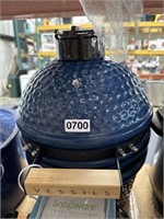 VESSILS 13 IN BARBECUE RETAIL $240