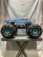 Hot Wheels Monster Trucks Mega Wrex RC