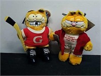 Two 8-in plush vintage Garfield figures
