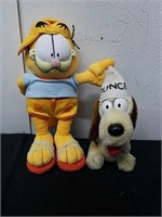 10.5 and 9 in plush Garfield and Odie