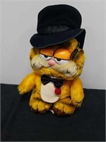 8.5 in vintage Garfield tuxedo pet