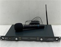 Audio 2000 UHF synthesized antenna diversity