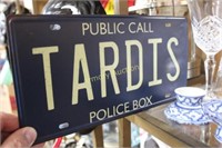 TARDIS POLICE BOX TAG
