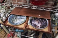 7 WOLF COLLECTOR PLATES - 1 COUGAR