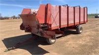 16-FT Side Dump Feed Wagon