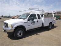 2004 Ford F450 Extra Cab Utility Truck