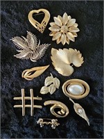11 Brooches, Costume Vintage