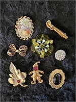 8 Brooches, Costume Vintage