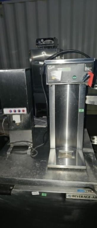 Coffee machine and milk machine