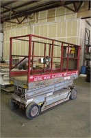 MEC 2034HT Aerial Lift W/ Manual, Works